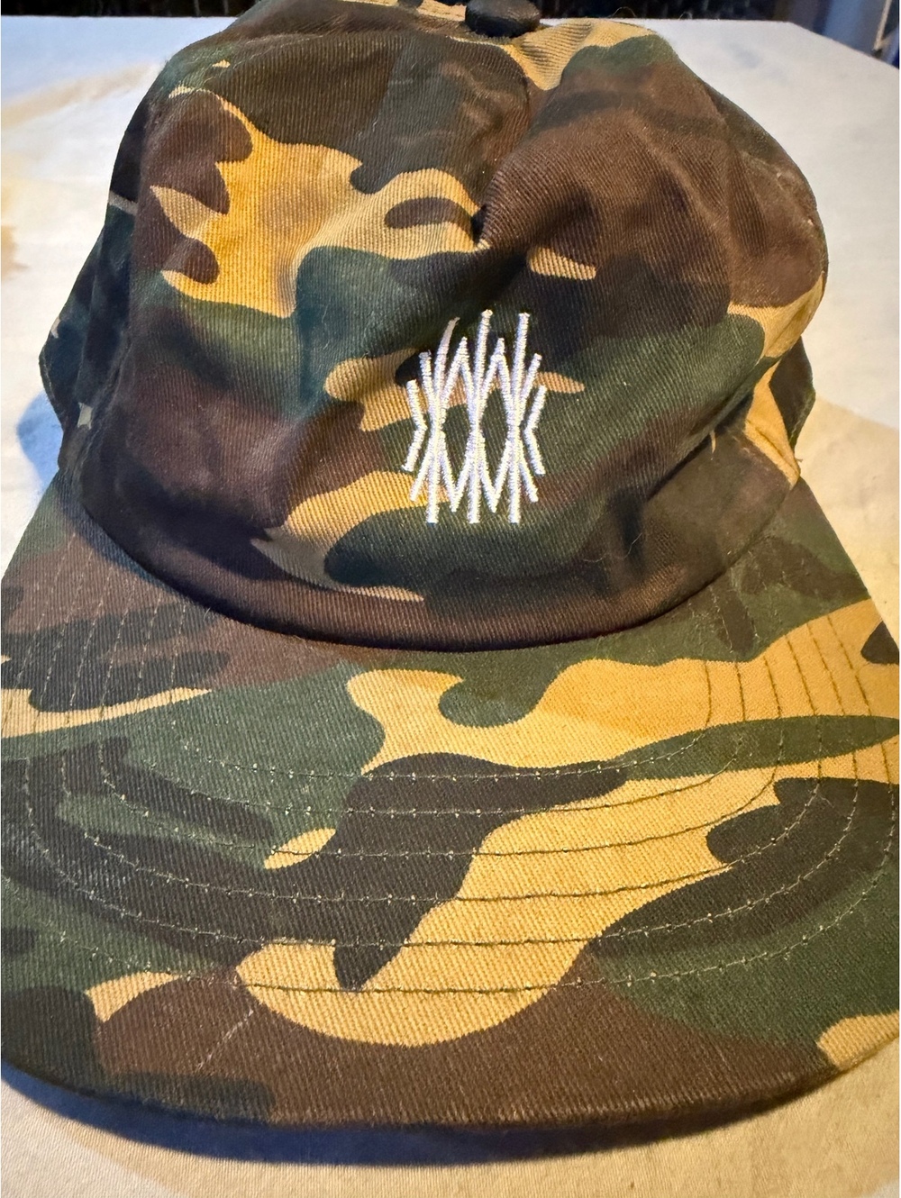 33 Hand Camouflage Adjustable Baseball Cap